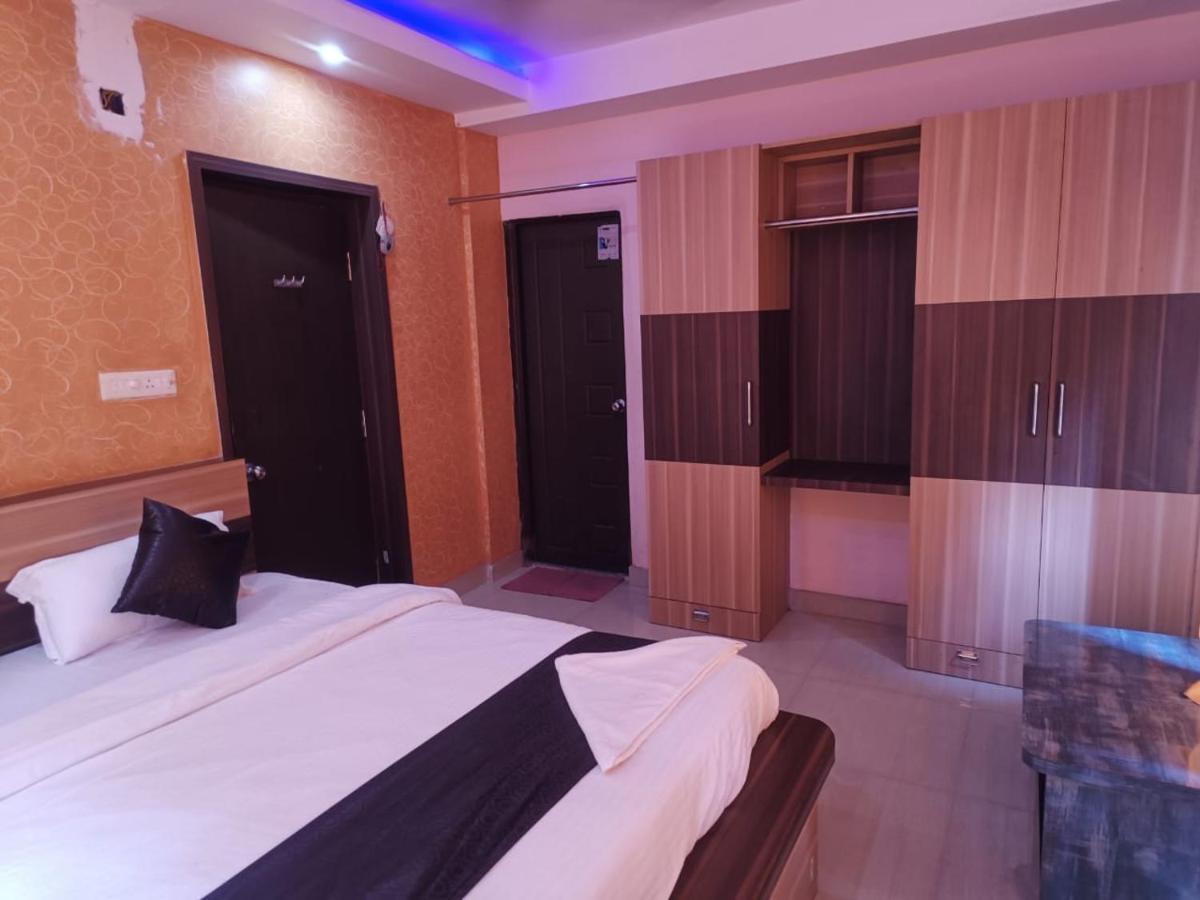 Hotel Green Heaven Shree Puri Esterno foto